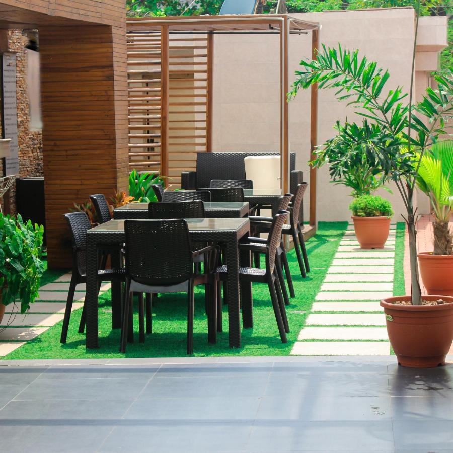 Victoria Crown Plaza Hotel Lagos Ngoại thất bức ảnh