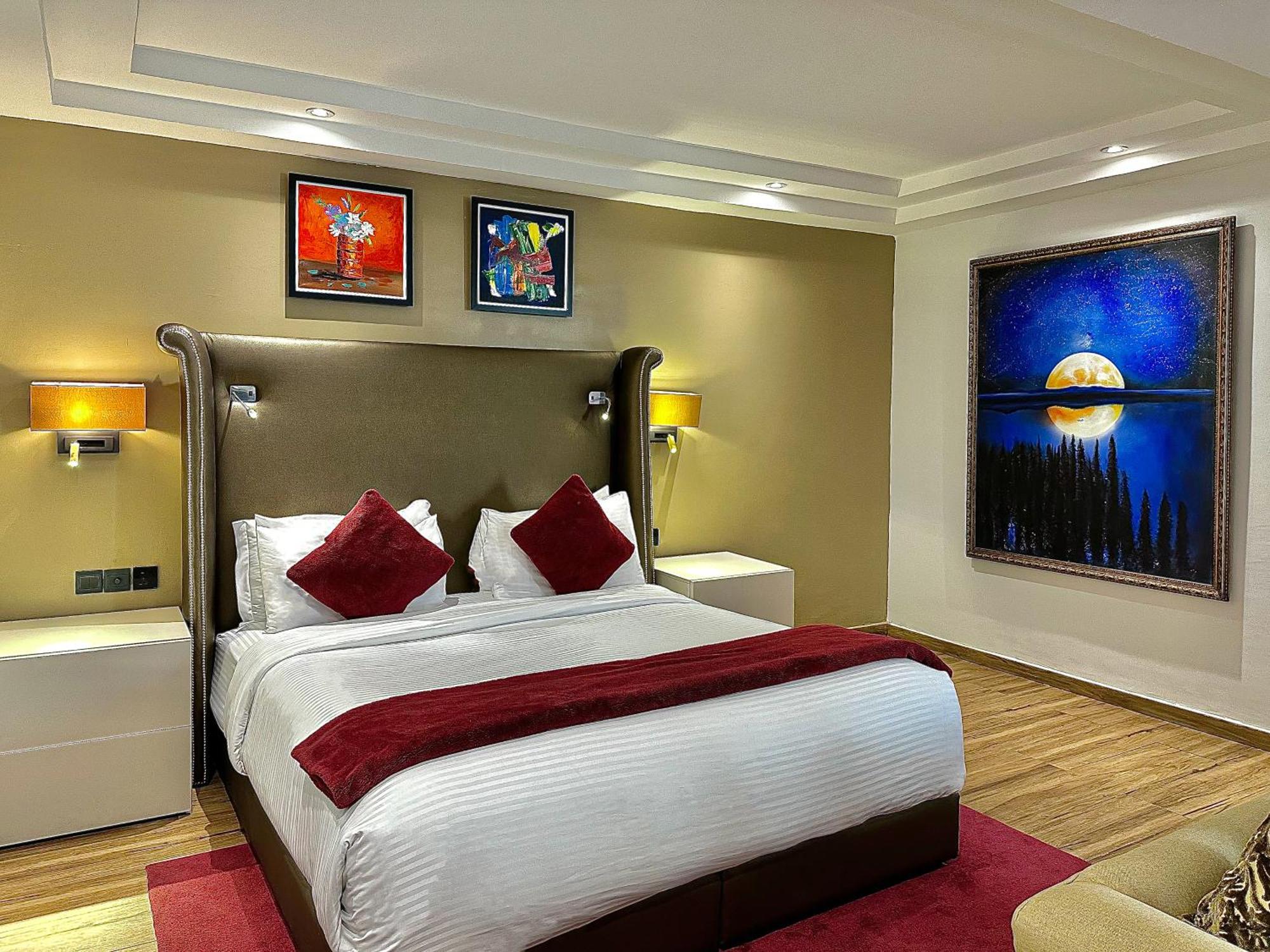 Victoria Crown Plaza Hotel Lagos Ngoại thất bức ảnh